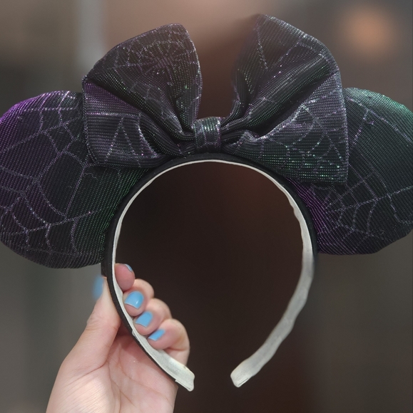 Disney MINNIE IRIDESCENT WEB PURPLE GREEN MICKEY EARS - Picture 1 of 5